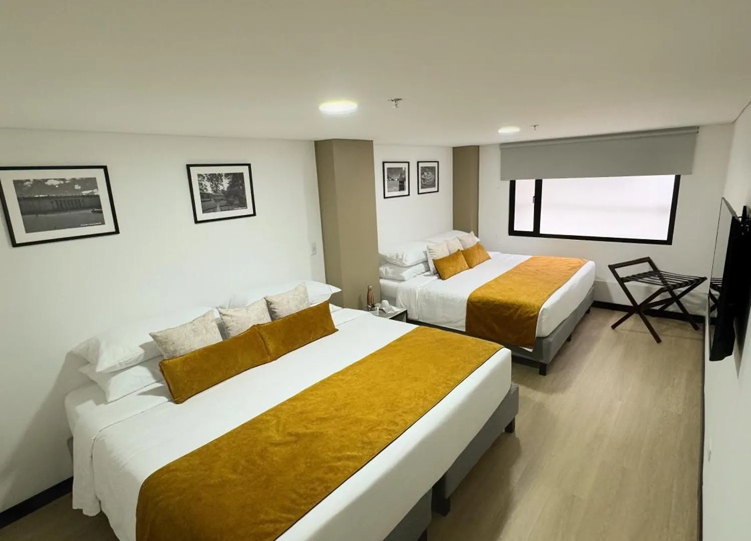 ****  Hotel Wlh Gold Bogota Colombia