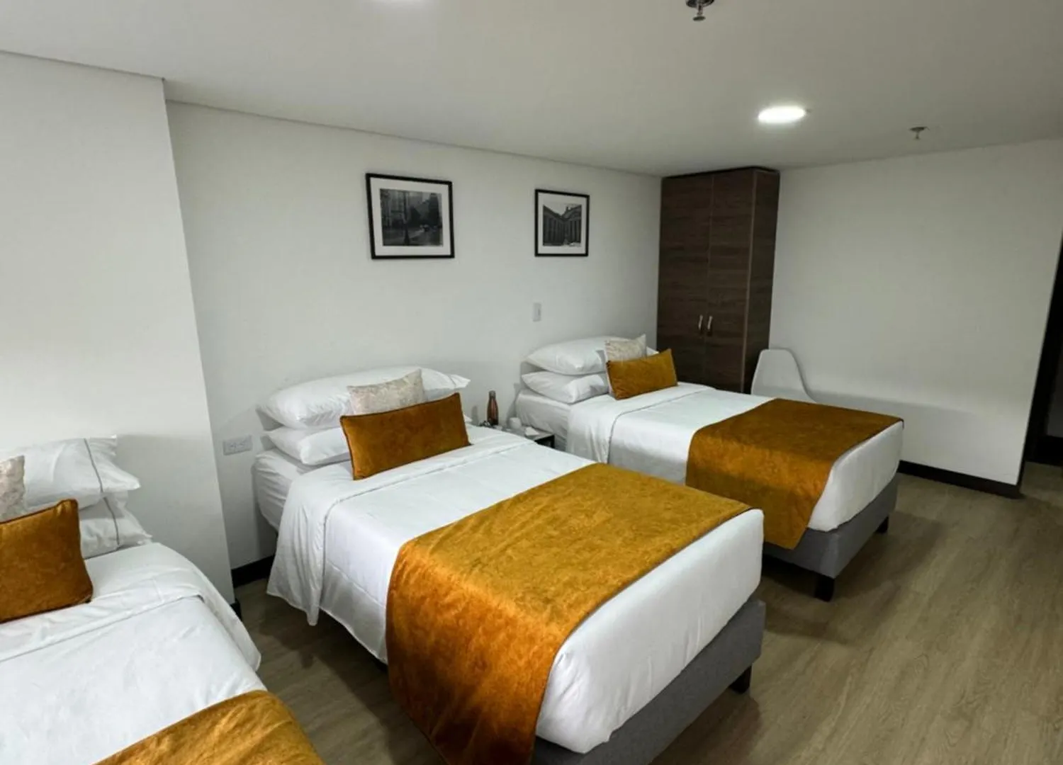 Hotel Wlh Gold Bogota