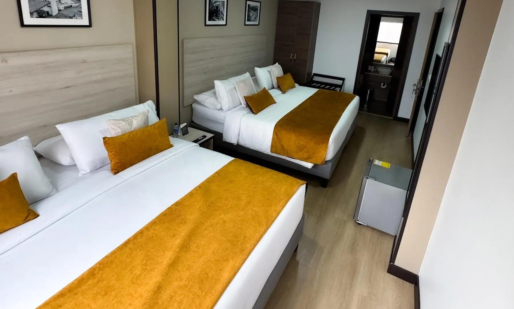 Hotel Wlh Gold Bogota